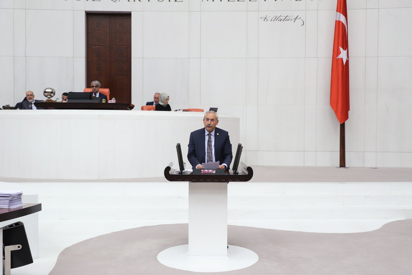 CHP'li Kaplan öğretmenler için konuştu