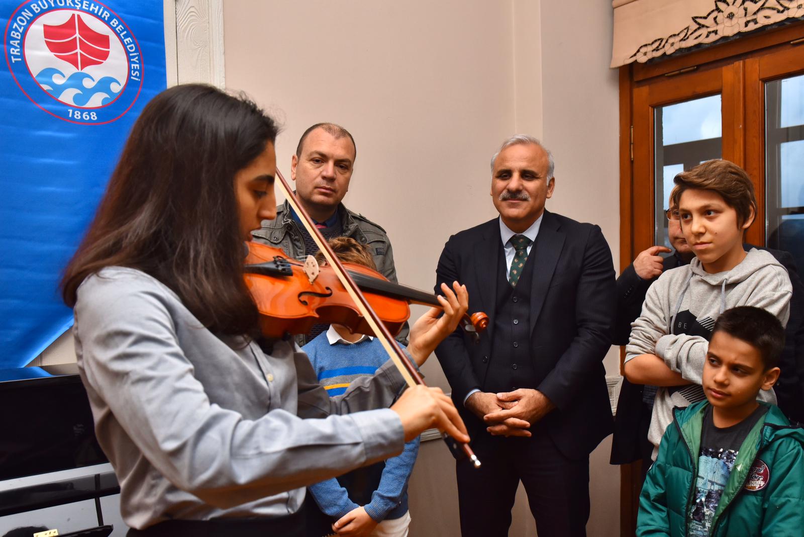 Trabzon'da müzik akademisi yeni sezonu açtı