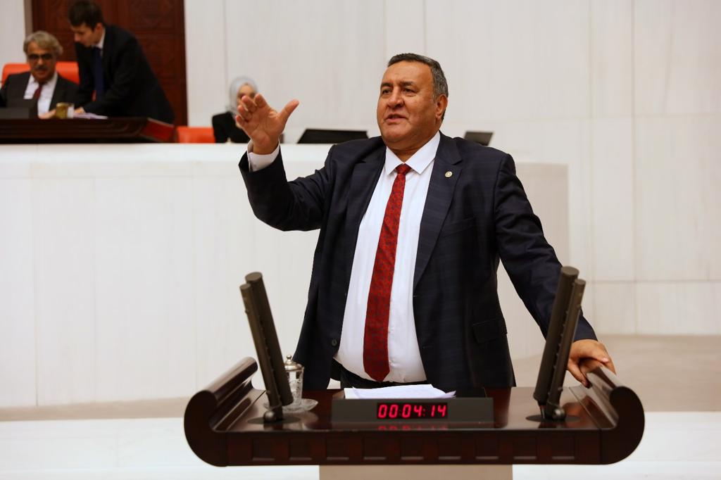 Gürer: 'Esnaf tefeciye mahkûm olacak!'