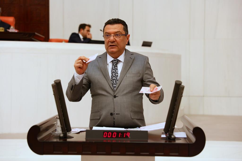 'Sağlık çalışanlarımız istifa ediyor!'