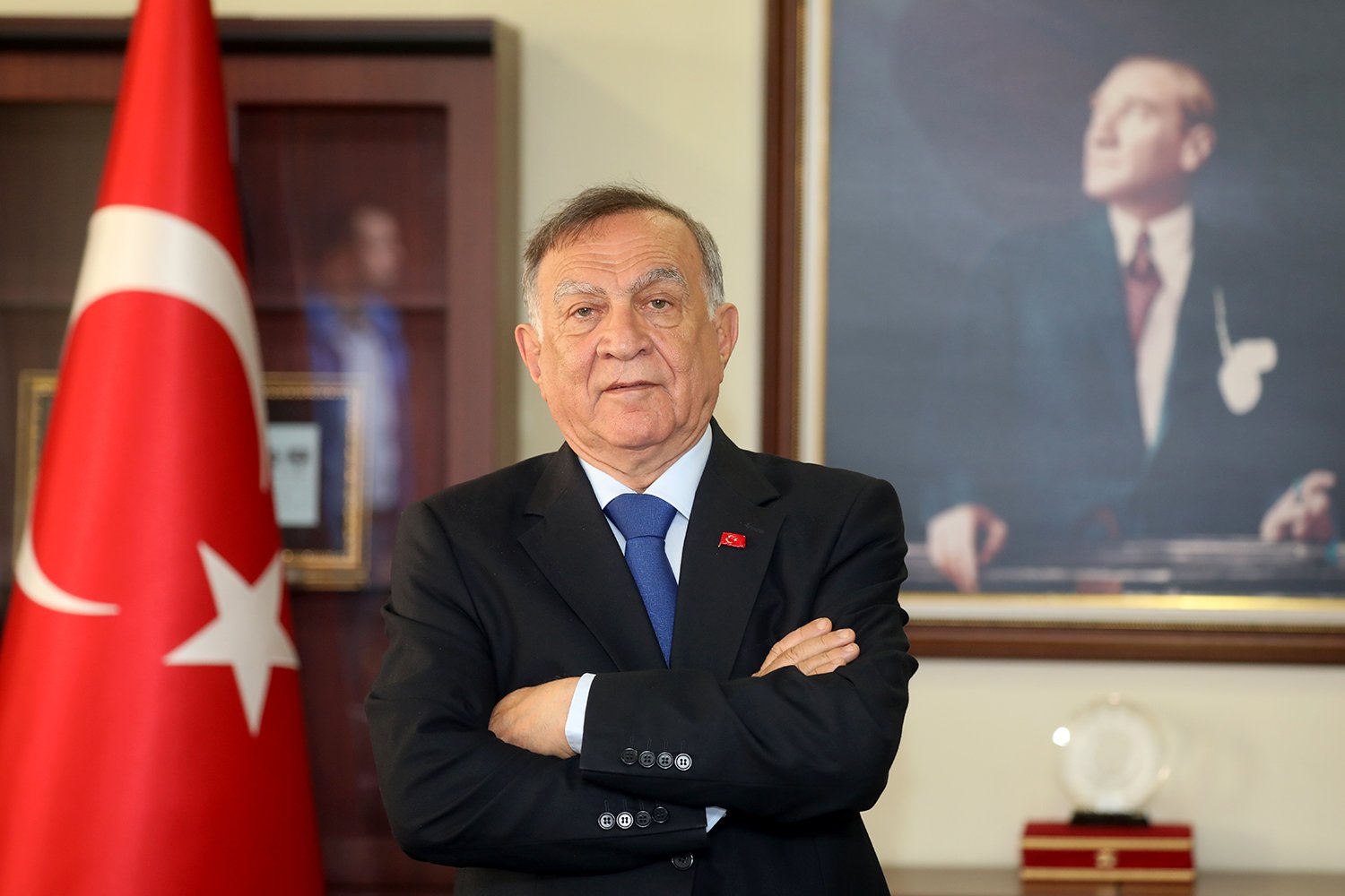 Başkan Akay'dan 'Gurur' mesajı