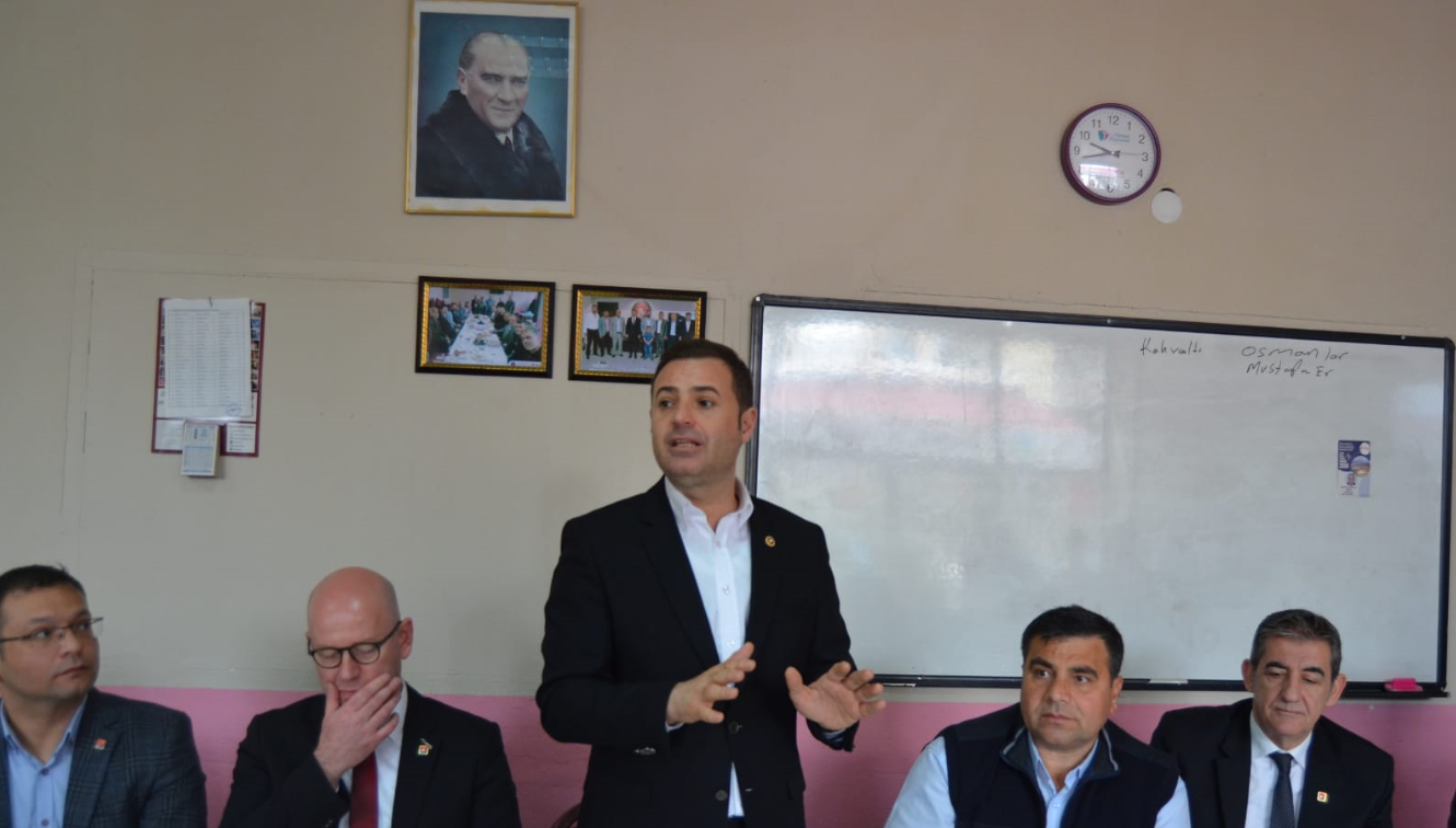 CHP'li Akın: 'Gençler kırsaldan kaçıyor'