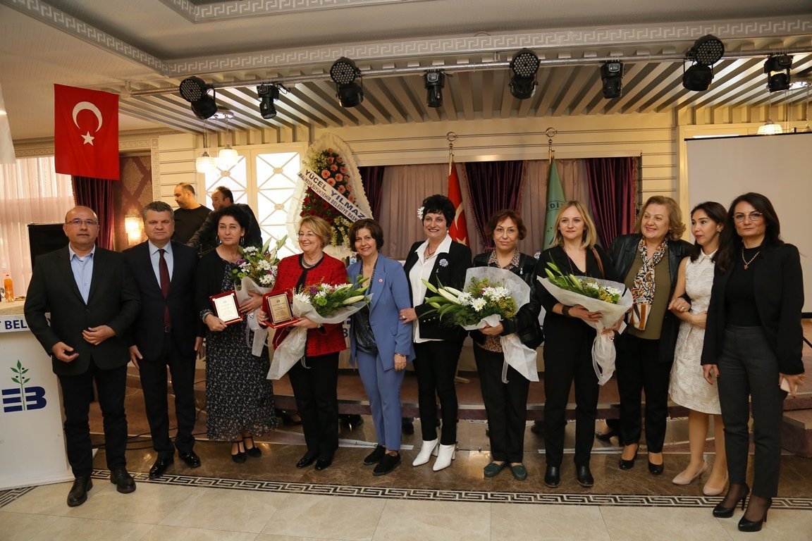 'Fırsat Eşitliğinin Ötesinde' Kadın