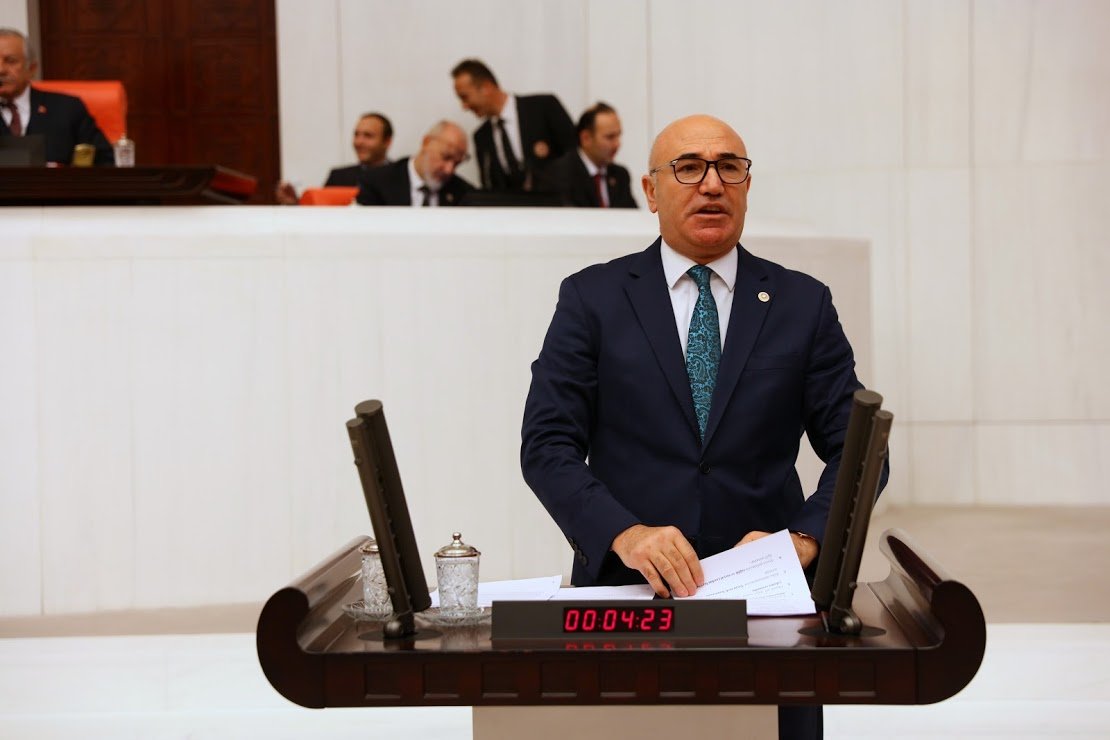 'Ağalık rejimini devlet yaşatıyor!'