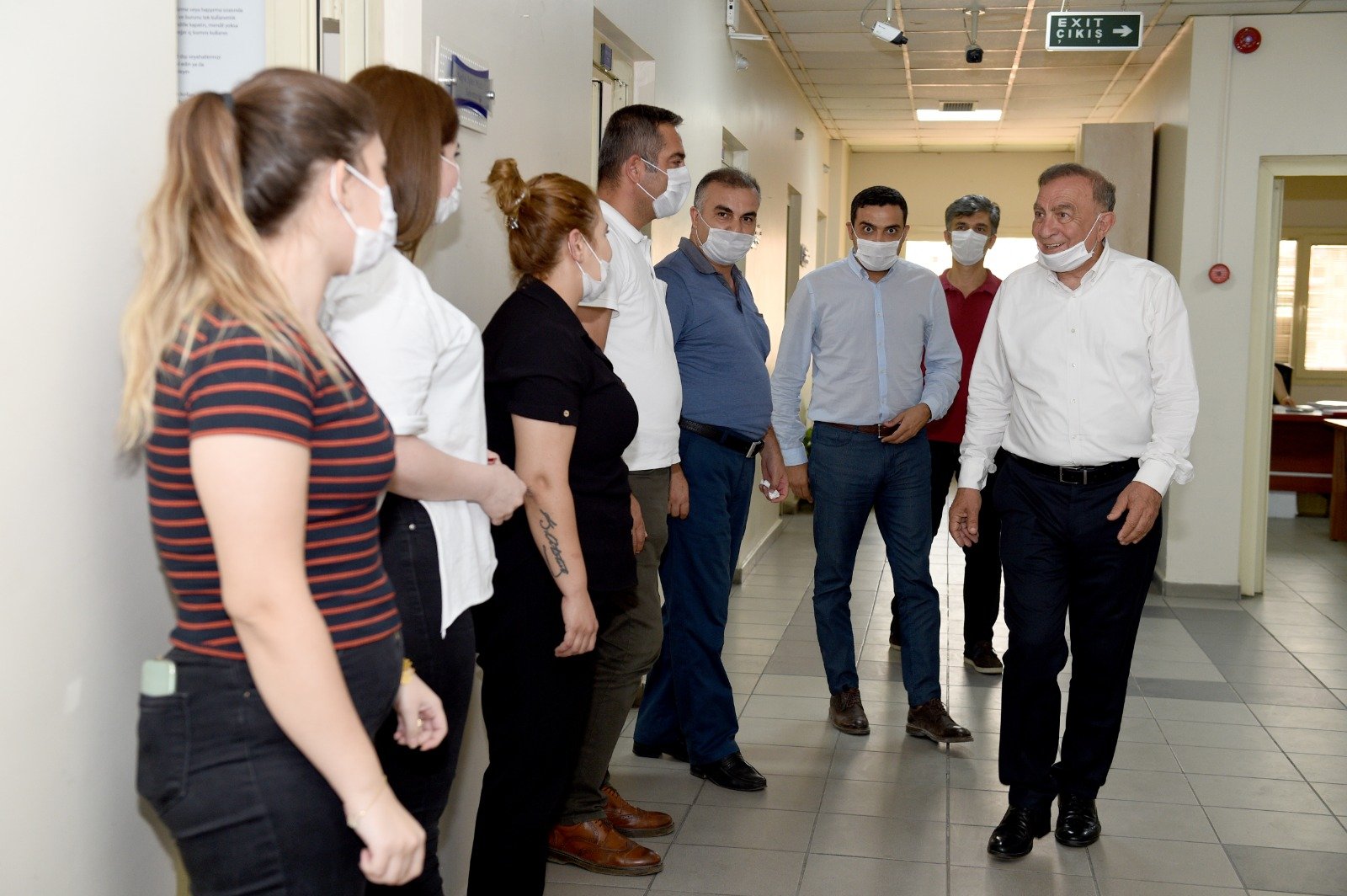 Seyhan'da mesafeli bayramlaşma