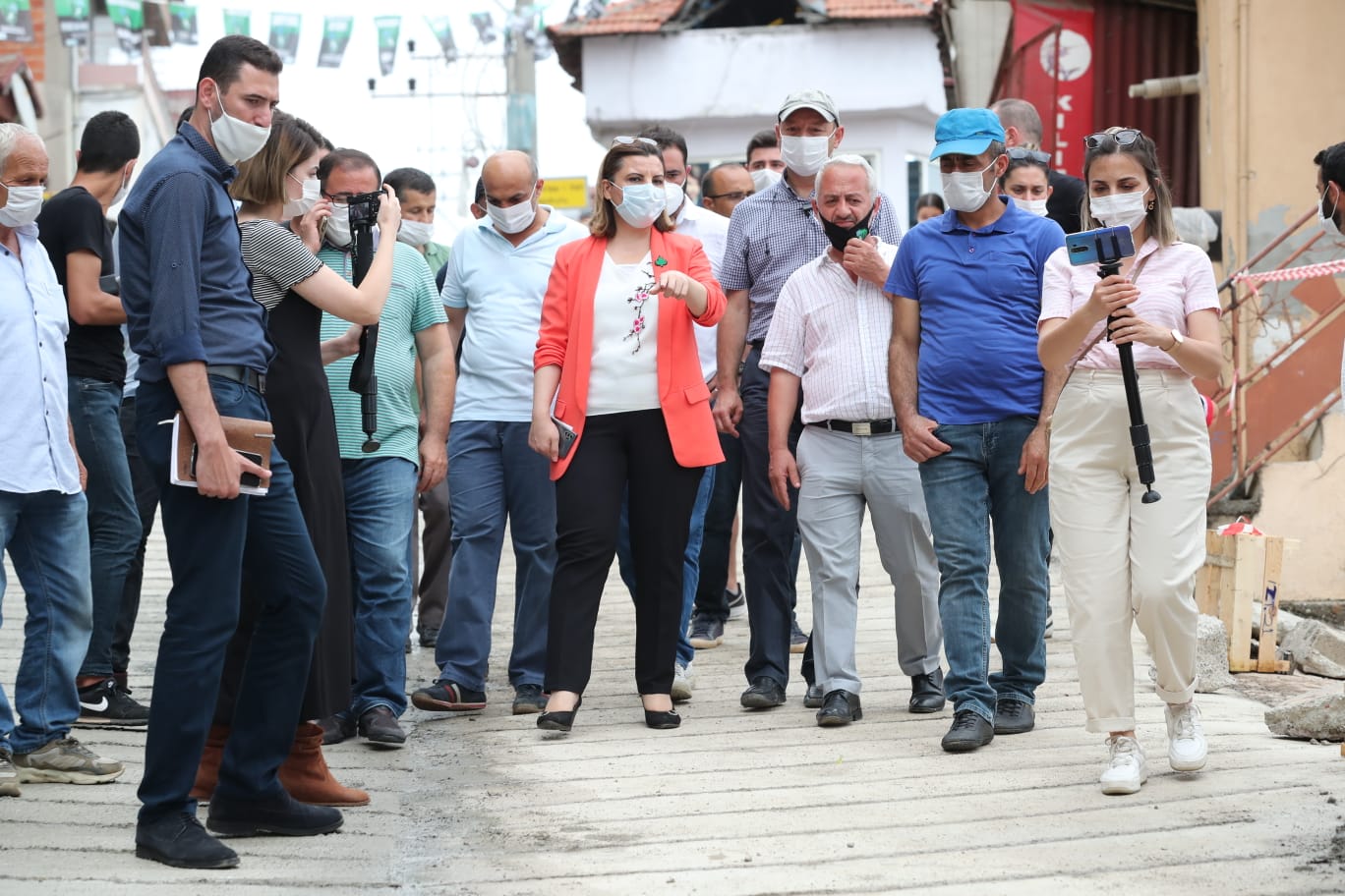 Başkan Hürriyet Tavşantepe'de yılların çilesini bitiriyor