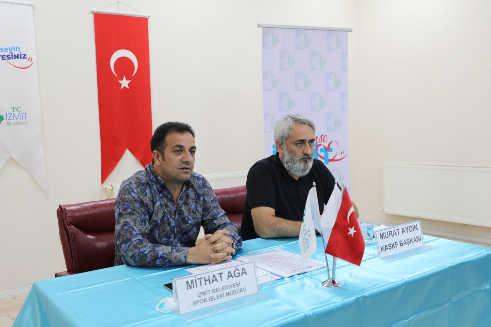 İzmit Belediyesi'nden kulüplere malzeme desteği müjdesi