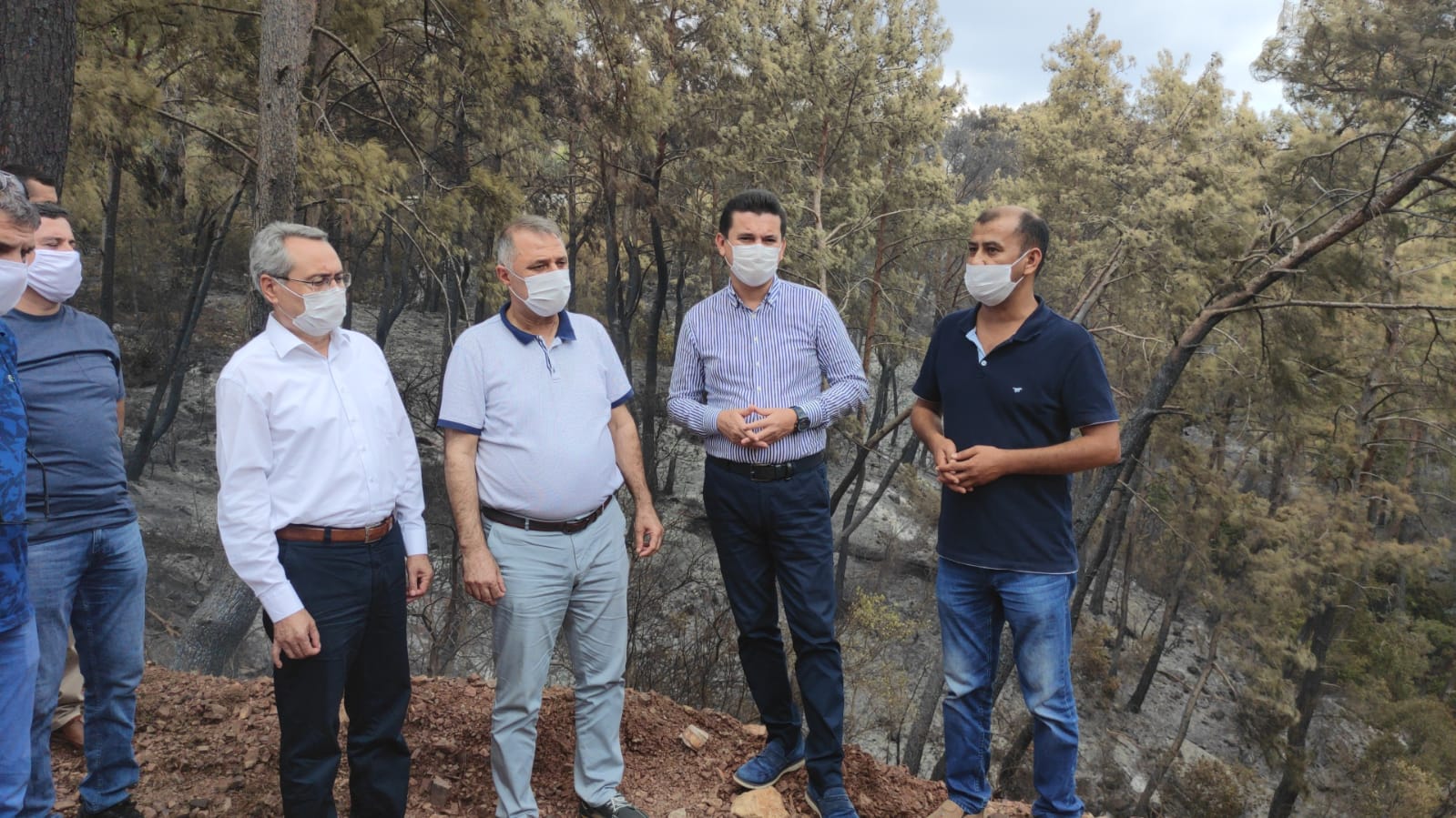 CHP'li heyet orman yangını çıkan Adrasan'da incelemede bulundu