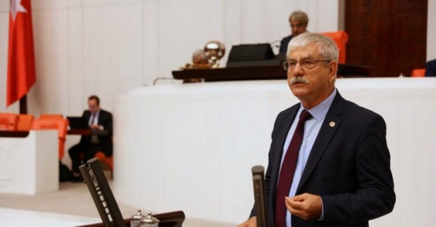 "Eczane Teknisyenlerinin aşı olmasının önündeki engelleri kaldırın!"