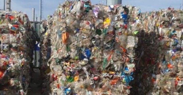 "10 bin ton çöp aylardır Türkiye limanlarında bekliyor!"