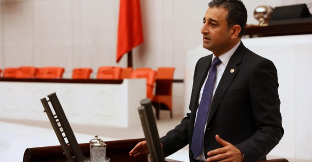 CHP'li Bulut: "Stajyer eczacılar aşılanmalı"