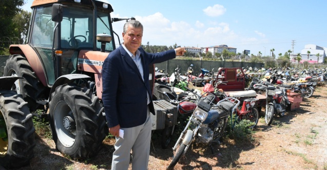 "Yediemin depolarında 11 yıldır bekleyen araçlar var"