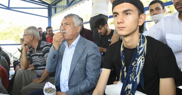 Başkan Zeydan Karalar, kentin dört bir yanında hemşehrileriyle buluşuyor
