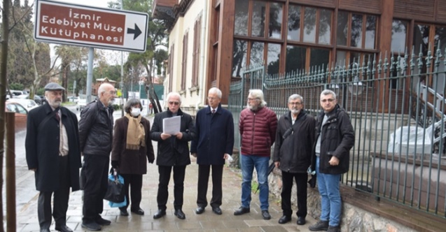 "Müzenin adı 'Atilla İlhan Edebiyat Müzesi' olsun!"