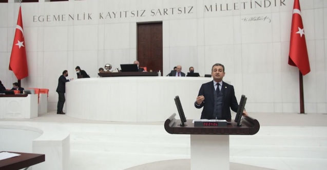 "Stadyum yerine moloz yığını kaldı"