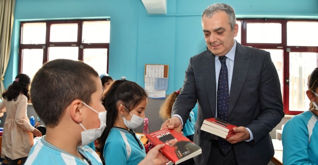 Başkan Esen miniklerin taleplerini geri çevirmedi