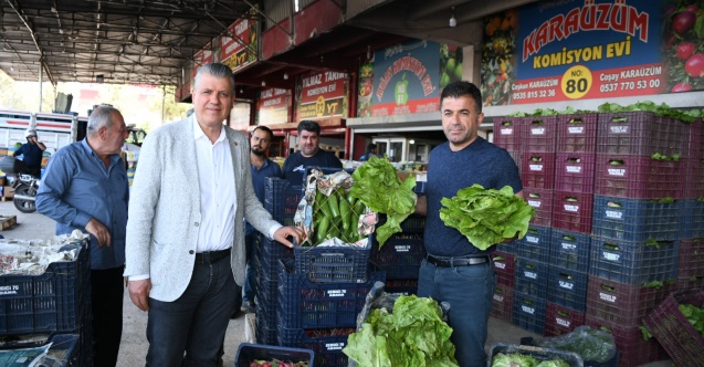 "Halde 1 kasa marul 10 lira, markette ise 1 marul 10 lira"