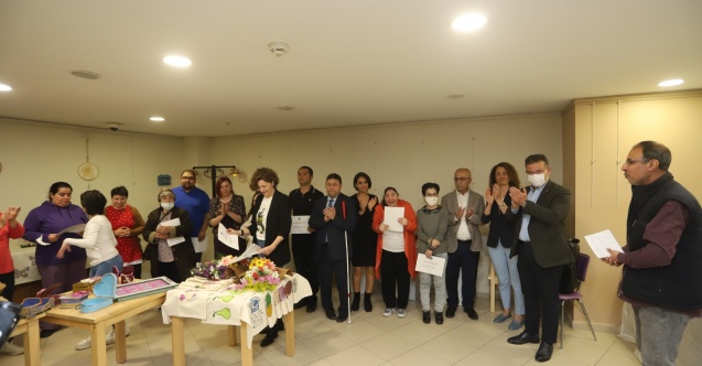 Kartal Belediyesi Engelsiz Üretim Atölyesi Sergisi açıldı