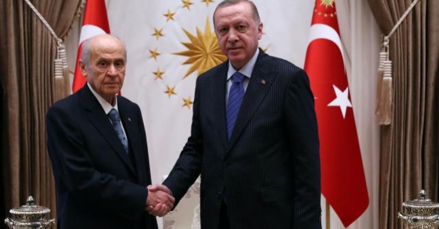 Yöneylem'den anket: "Halk erken seçim istiyor"