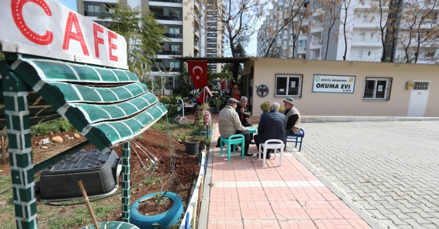 Mezitli Belediyesi Okuma Evi'ne saldırı