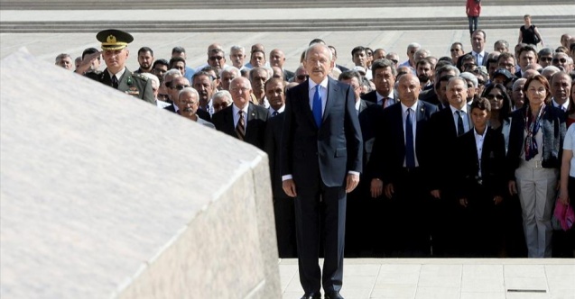 Kılıçdaroğlu Anıtkabir'i 99 gençle birlikte ziyaret edecek