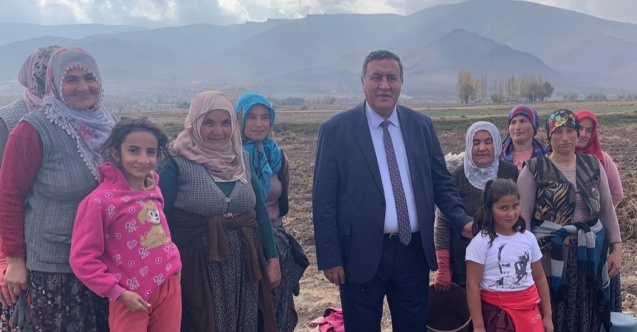“Zam üstüne zam çiftçiyi zorluyor”