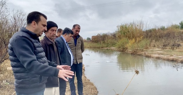 “Karacaali Çayı kimyasal atık nedeniyle can çekişiyor”