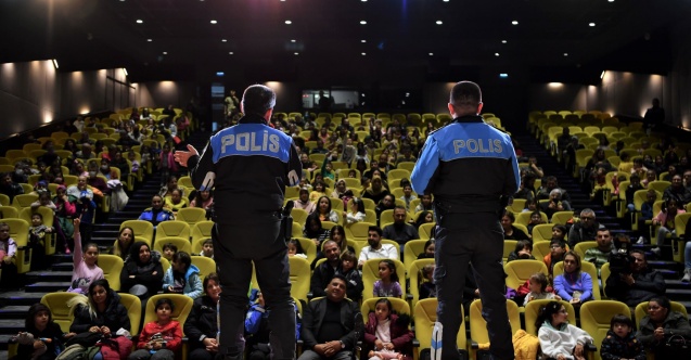Konyaaltı’ndan çocuklara yarıyıl hediyesi