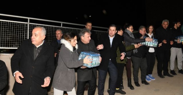 Bornova'da tüm yurtlar ve tesisler depremzedeler için hazır!