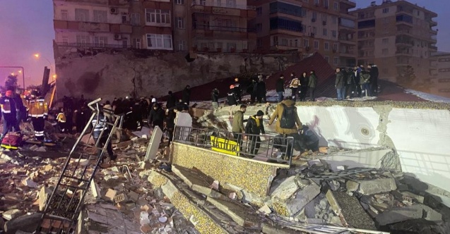 İstanbul'dan arama kurtarma ekipleri yola çıktı
