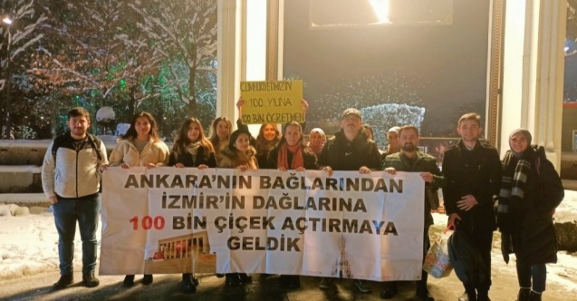 Öğretmenler 100 bin atama için İzmir'de