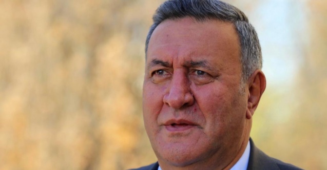 “Vatandaşın bankalara olan borcu 2,3 trilyon lirayı aştı”