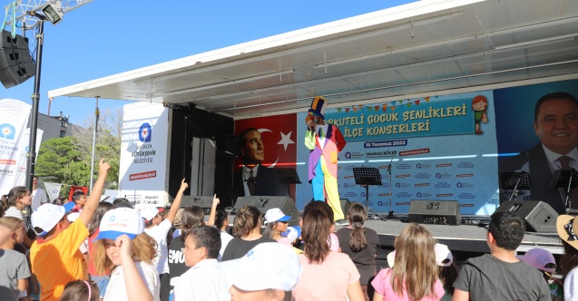 Antalya Büyükşehir Belediyesi'nin yaz etkinlikleri sürüyor