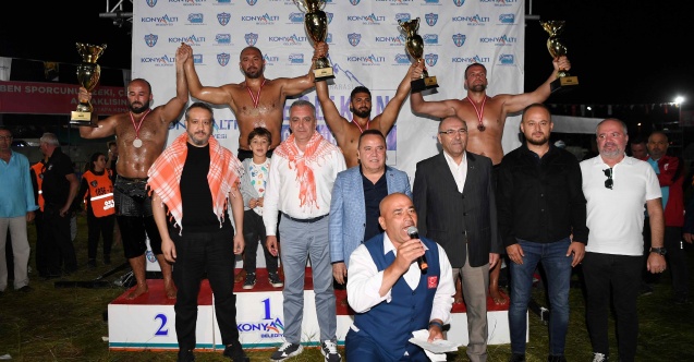 Güreşin kalbi Feslikan’da attı