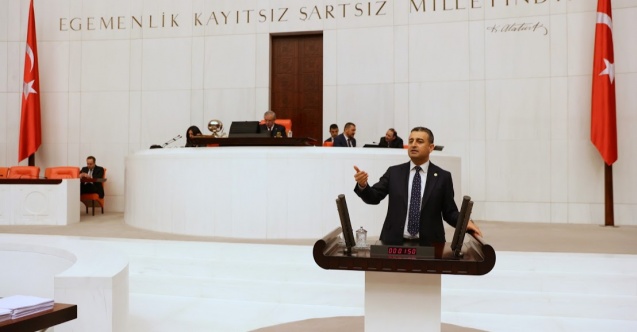 "Bir kez de müteahhitler fedakarlık yapsın"
