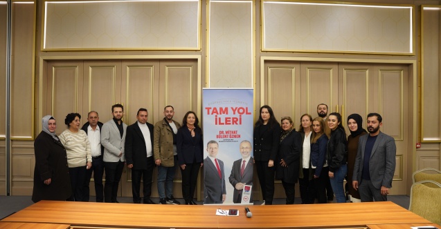 Eyüpsultan'da İyi Parti Meclis üyesi adayı istifa etti, Özmen'e desteğini açıkladı