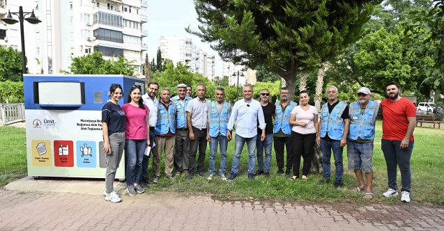 Bağımsız Atık Toplayıcıları için akıllı konteyner