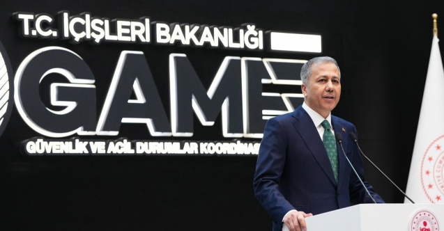 Bakan Yerlikaya'dan göçmen kaçakçılığı operasyonu açıklaması