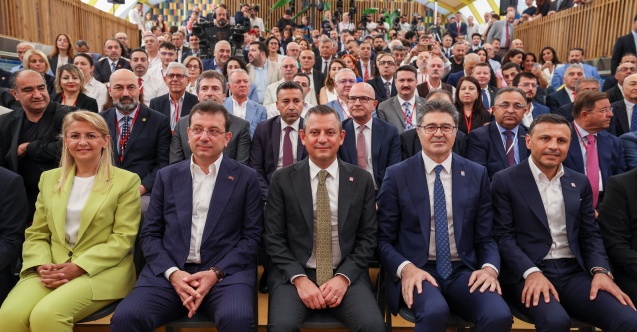 CHP'nin "Yurt Dışı Birlikleri İkinci Yüzyıl Vizyon Çalıştayı" başladı