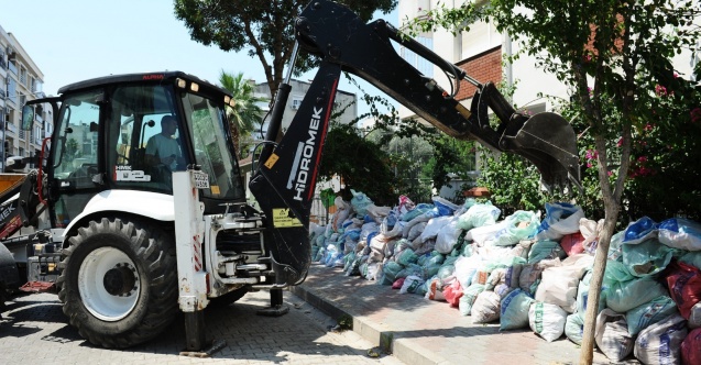 Karşıyaka’da 3 ayda 10 bin ton çöp ve moloz toplandı