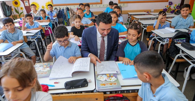 Başkan Önal'dan öğrencilere sürpriz ziyaret