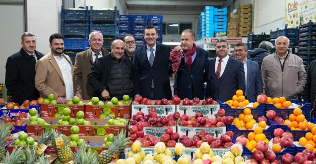 Başkan Zeyrek Hal Esnafı ile Bir Araya Geldi