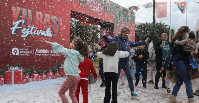 Yılbaşı Festivali'ne yoğun ilgi