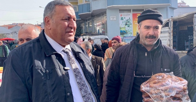 “Vatandaş simit alırken düşünür hale geldi”
