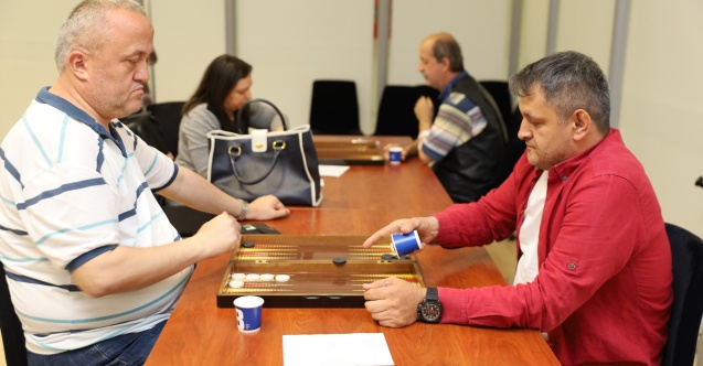 Bursa'da zarlar eşitlik için atıldı