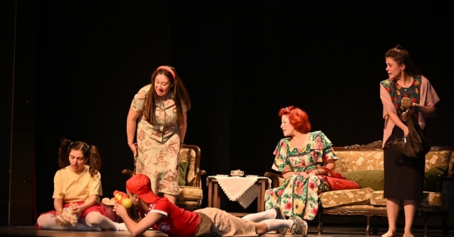 Manisa Büyükşehir Tiyatrosu turneye çıkıyor