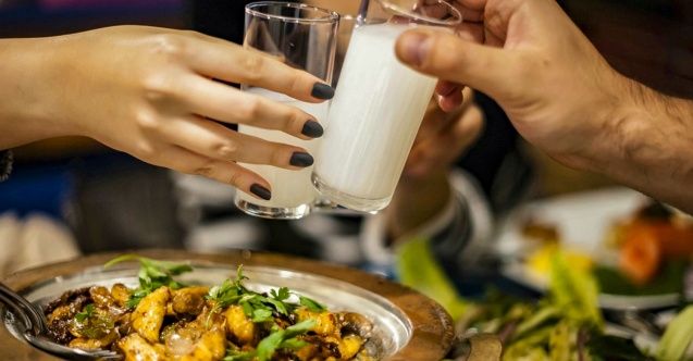 Popüler rakı grubuna zam