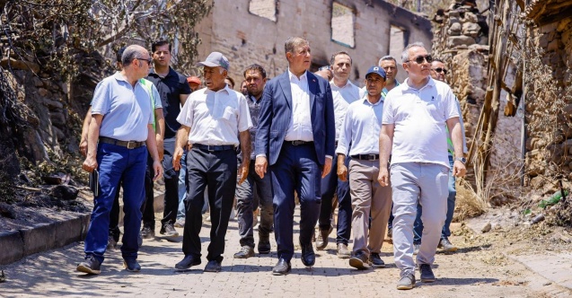 Cemil Tugay yangın bölgesinde: "Kimsenin mağdur olmasına izin vermeyeceğiz"