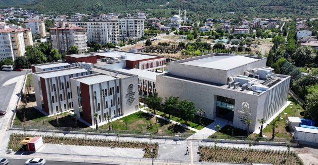 Denizli'de Engelsiz Spor ve Yaşam Merkezi Hizmete Açıldı