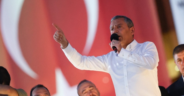 Özgür Özel'den Beyoğlu mitingine çağrı: Seçim sandığı gelene kadar meydanlardayız